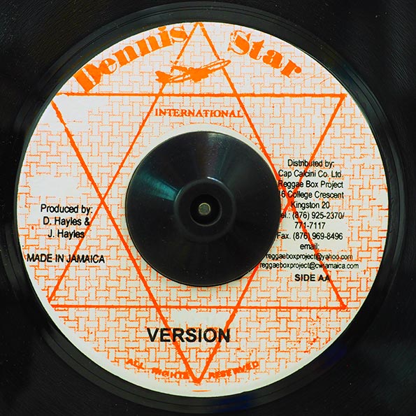 Tony Lowe - Sound Bwoy I'm Telling You / Version (rhythm: "China Town")