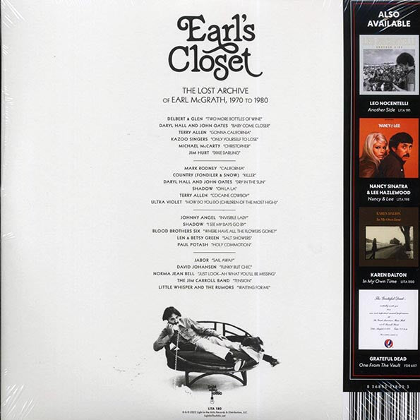 Daryl Hall & John Oates, Kazoo Singers, Delbert & Glen, Terry Allen, Etc. - Earl's Closet: The Lost Archive Of Earl McGrath, 1970 To 1980 (ltd. ed.) (2xLP) (cocktail party clear vinyl)