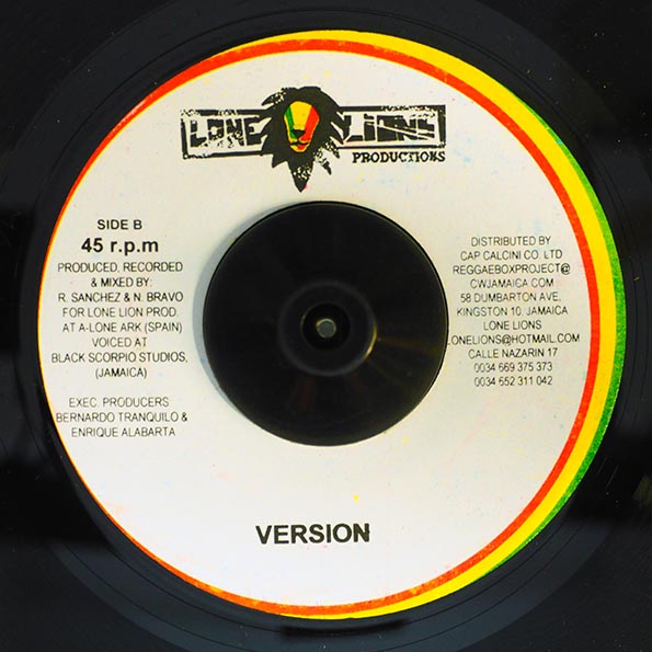 Prince Jazzbo, Kiddus I - Zion Is A Holla Place  /  Version (rhythm: "Kiddus I - Graduation In Zion")